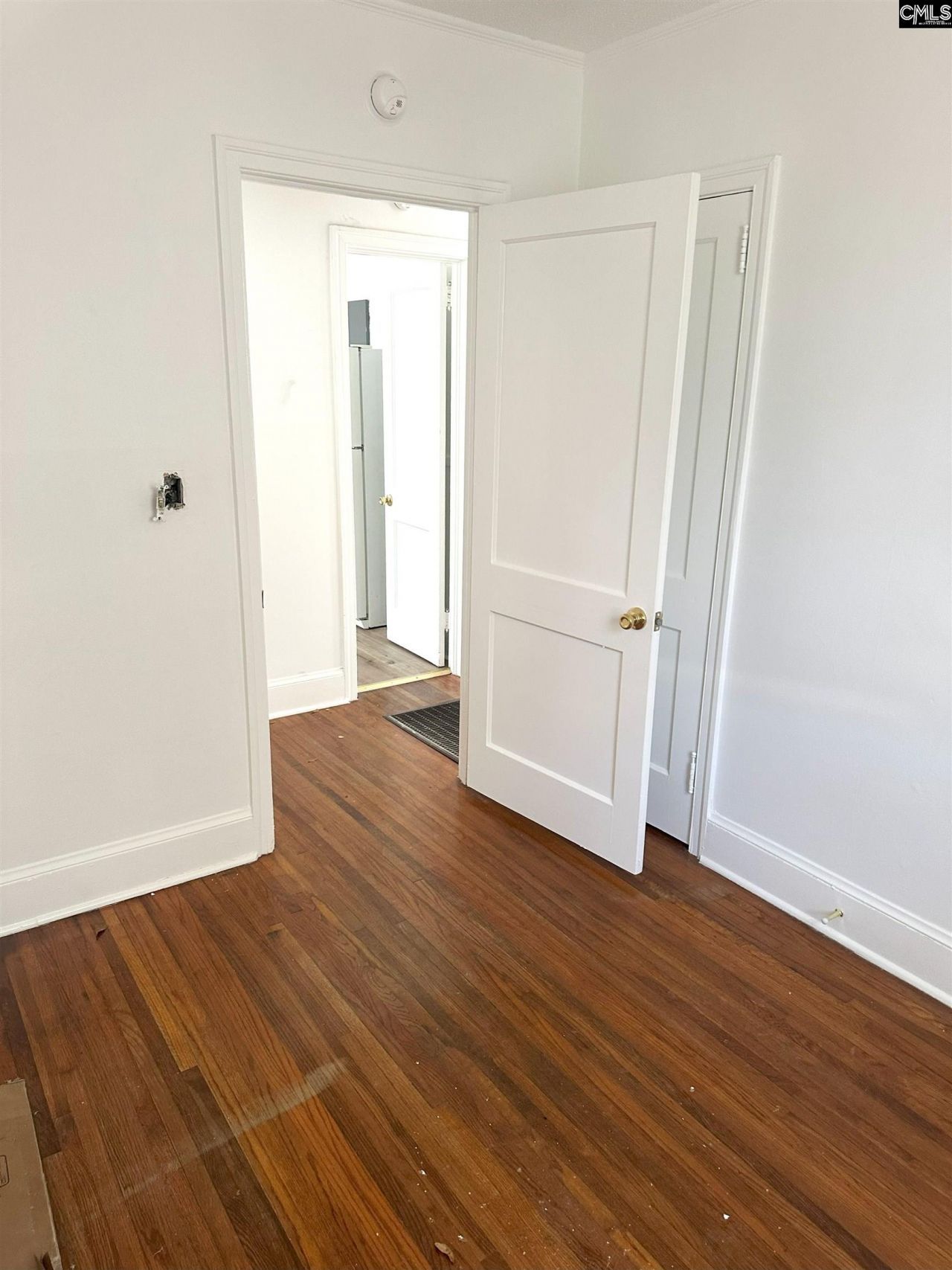 121 N Guignard Drive Photo 38