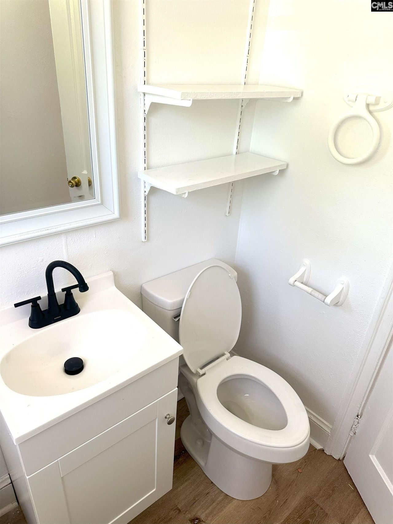 121 N Guignard Drive Photo 41