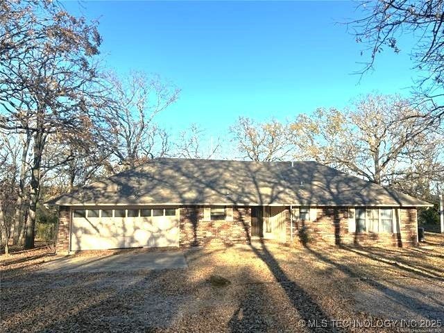 9186 Larkspur Lane, Kingston, OK 73439 Main Photo