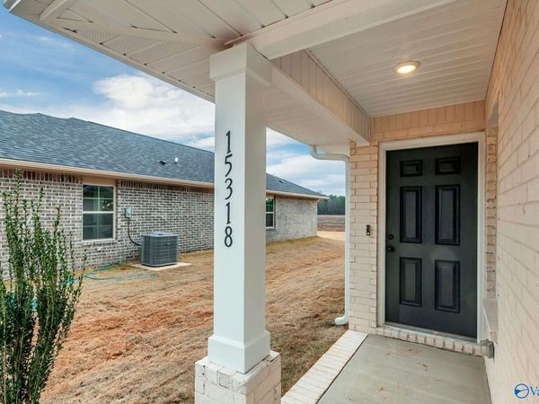 15348 Lapwing Cove, Athens, AL 35611