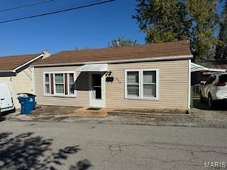 423 Degenhardt Avenue, Saint Louis, MO 63125 Main Photo