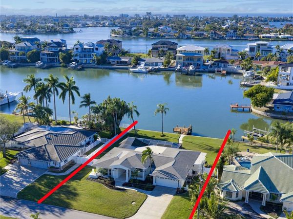 402 HARBOR VIEW LANE, LARGO, FL 33770