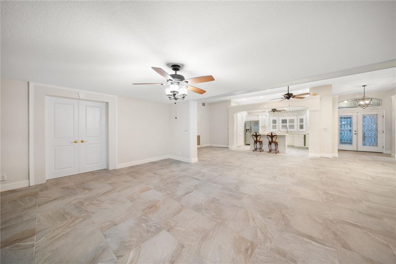 402 Harbor View Lane, Largo, FL 33770 Photo