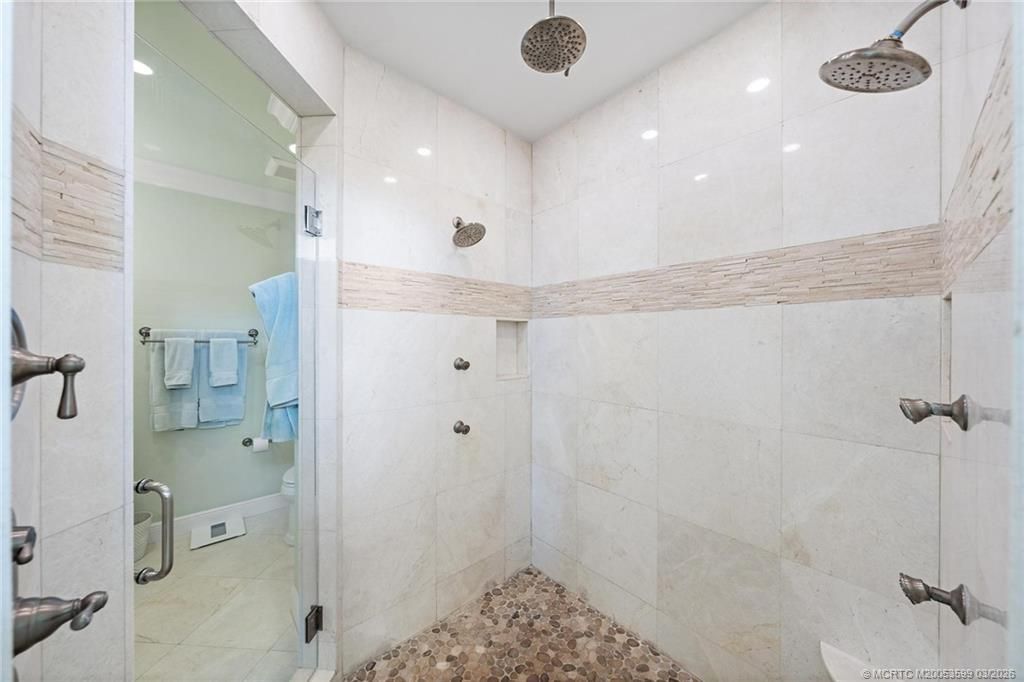 4105 NE Rigels Cove Way, Jensen Beach, FL 34957 Photo