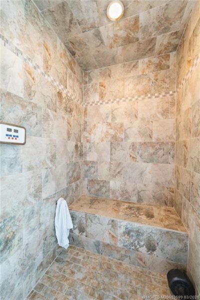 4105 NE Rigels Cove Way, Jensen Beach, FL 34957 Photo