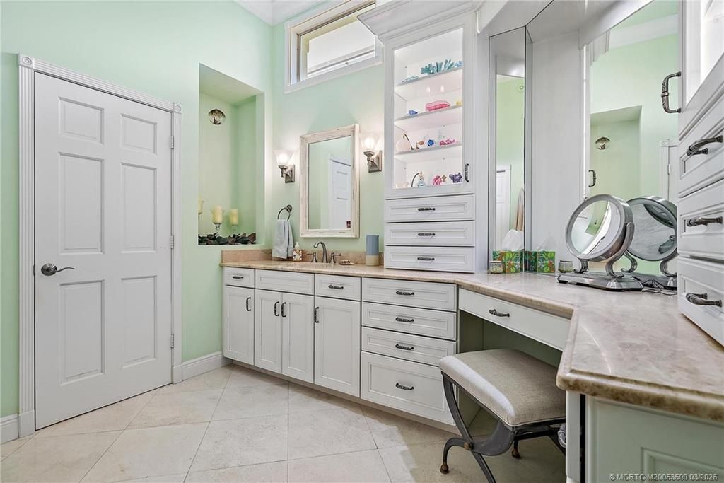 4105 NE Rigels Cove Way, Jensen Beach, FL 34957 Photo