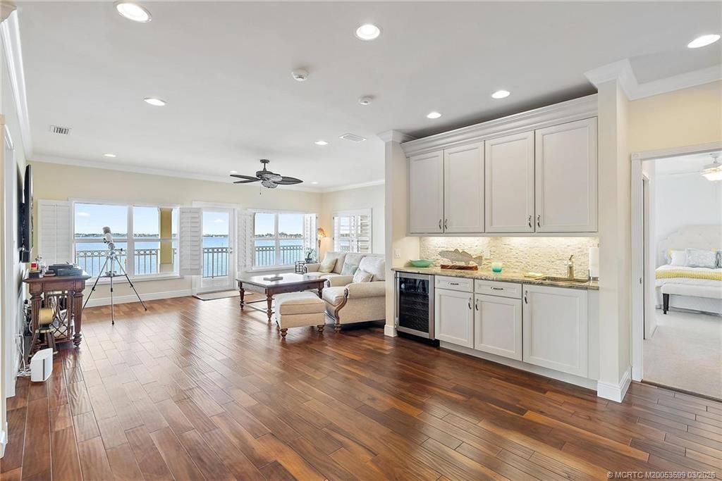 4105 NE Rigels Cove Way, Jensen Beach, FL 34957 Photo