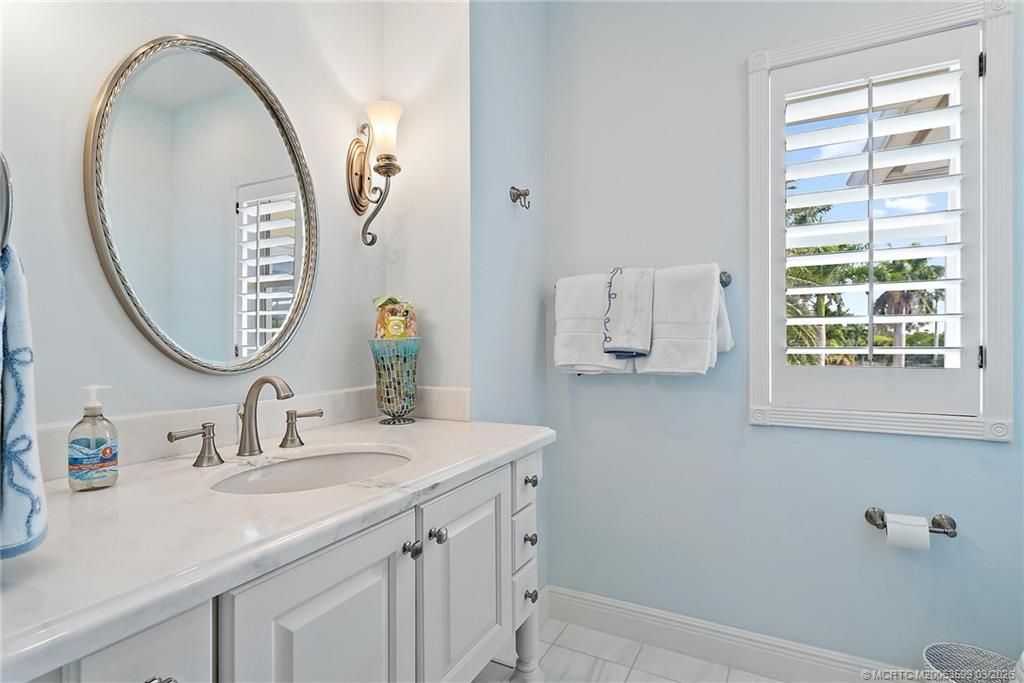 4105 NE Rigels Cove Way, Jensen Beach, FL 34957 Photo