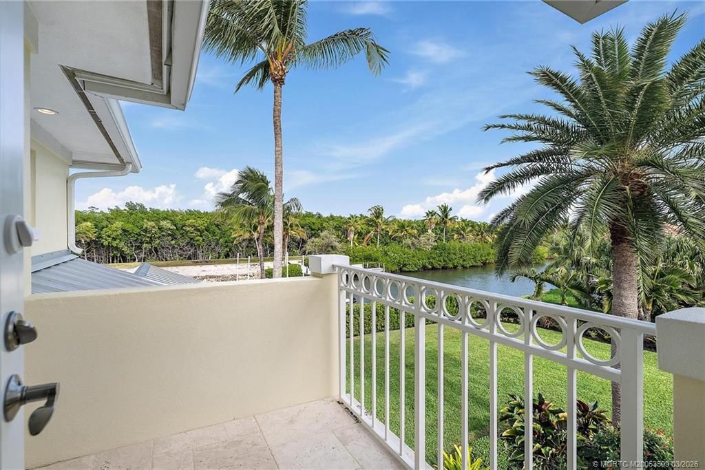 4105 NE Rigels Cove Way, Jensen Beach, FL 34957 Photo