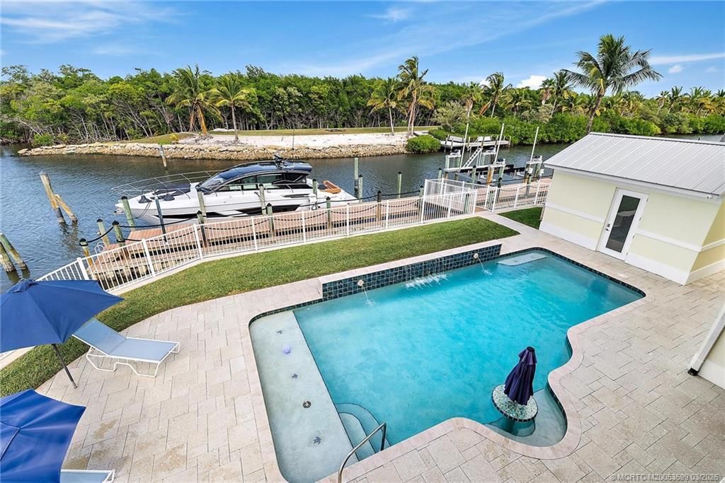 4105 NE Rigels Cove Way, Jensen Beach, FL 34957 Photo