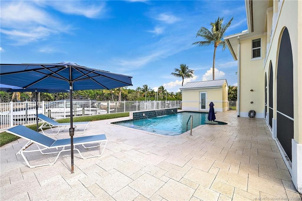 4105 NE Rigels Cove Way, Jensen Beach, FL 34957 Photo