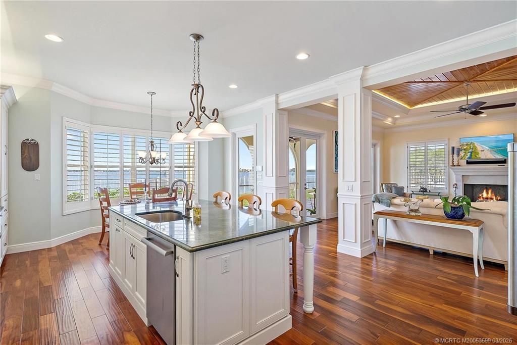 4105 NE Rigels Cove Way, Jensen Beach, FL 34957 Photo