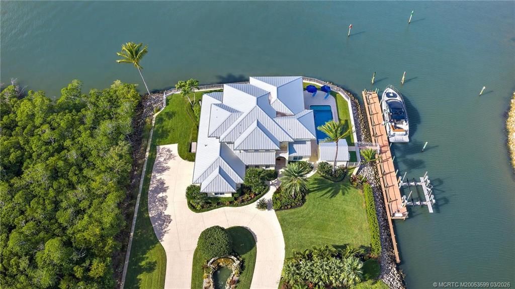 4105 NE Rigels Cove Way, Jensen Beach, FL 34957 Photo