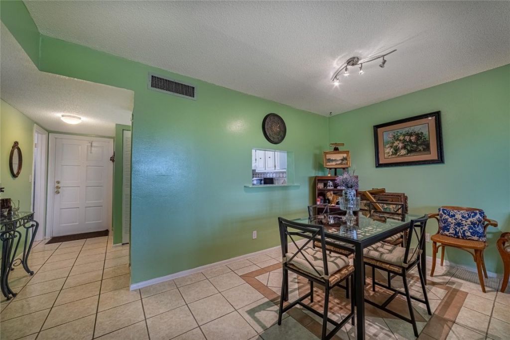 4151 NW 41st Street, Unit 409, Lauderdale Lakes, FL 33319 Photo