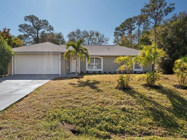 7403 Paso Robles Boulevard, Fort Pierce, FL 34951