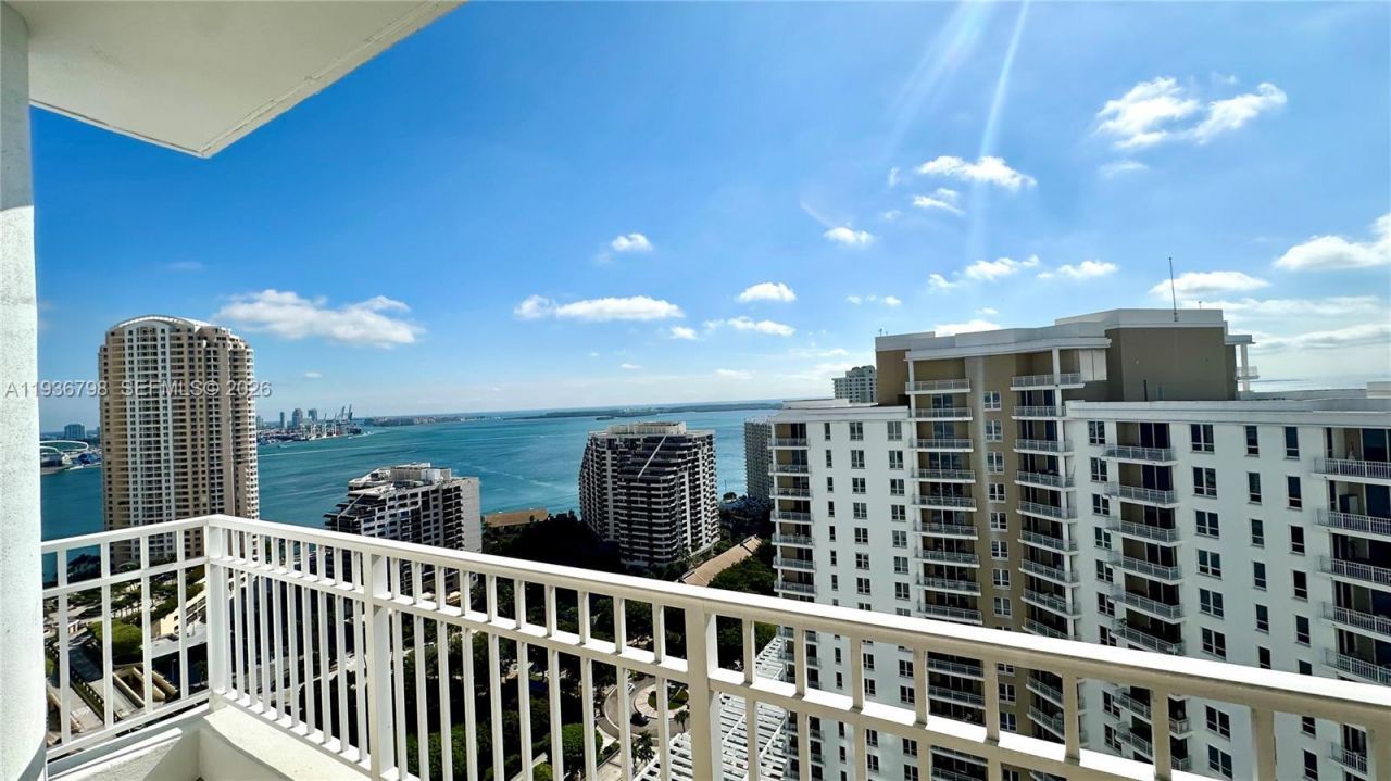 801 Brickell Key Blvd, Unit 2707, Miami, FL 33131 Photo