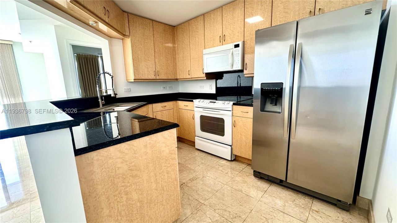 801 Brickell Key Blvd, Unit 2707, Miami, FL 33131 Photo