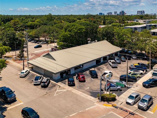 7400 SW 57th Ave, South Miami, FL 33143