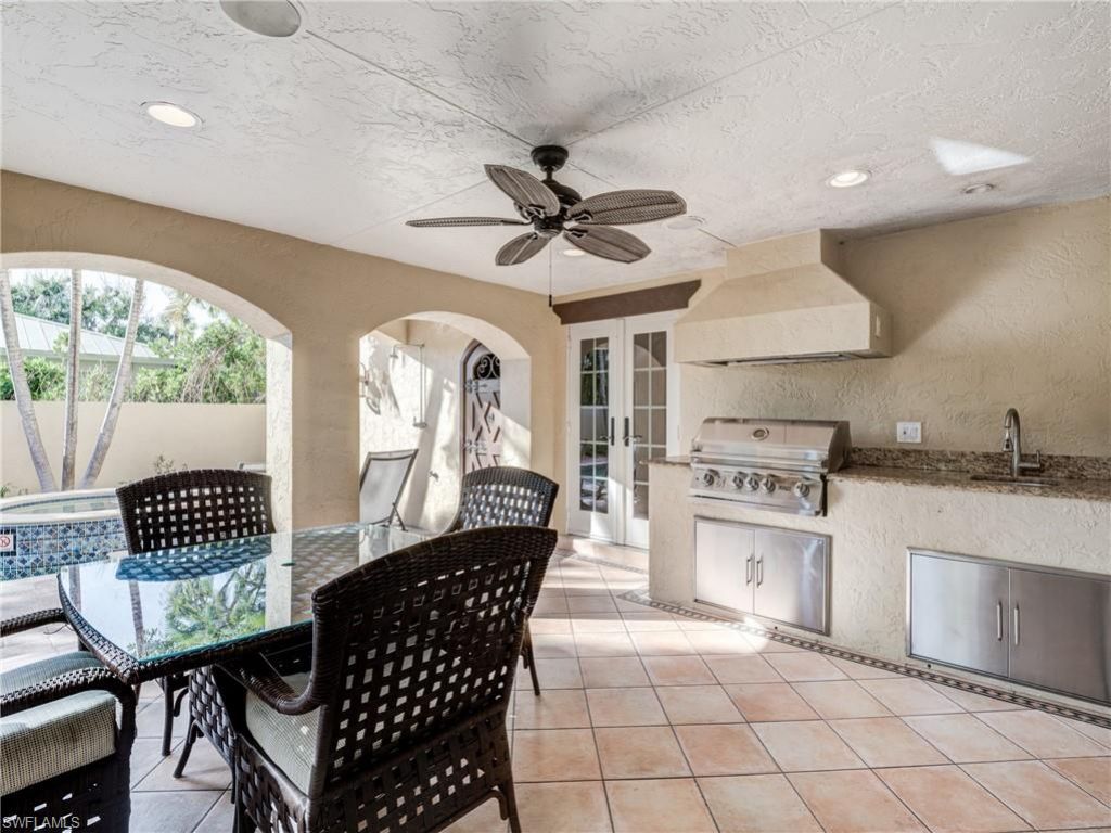 15160 Captiva Dr, Captiva, FL 33924 Photo