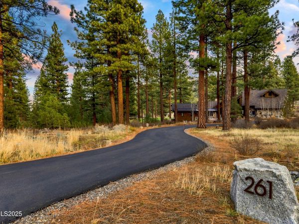 261 Redding Way, Carson City, NV 89705