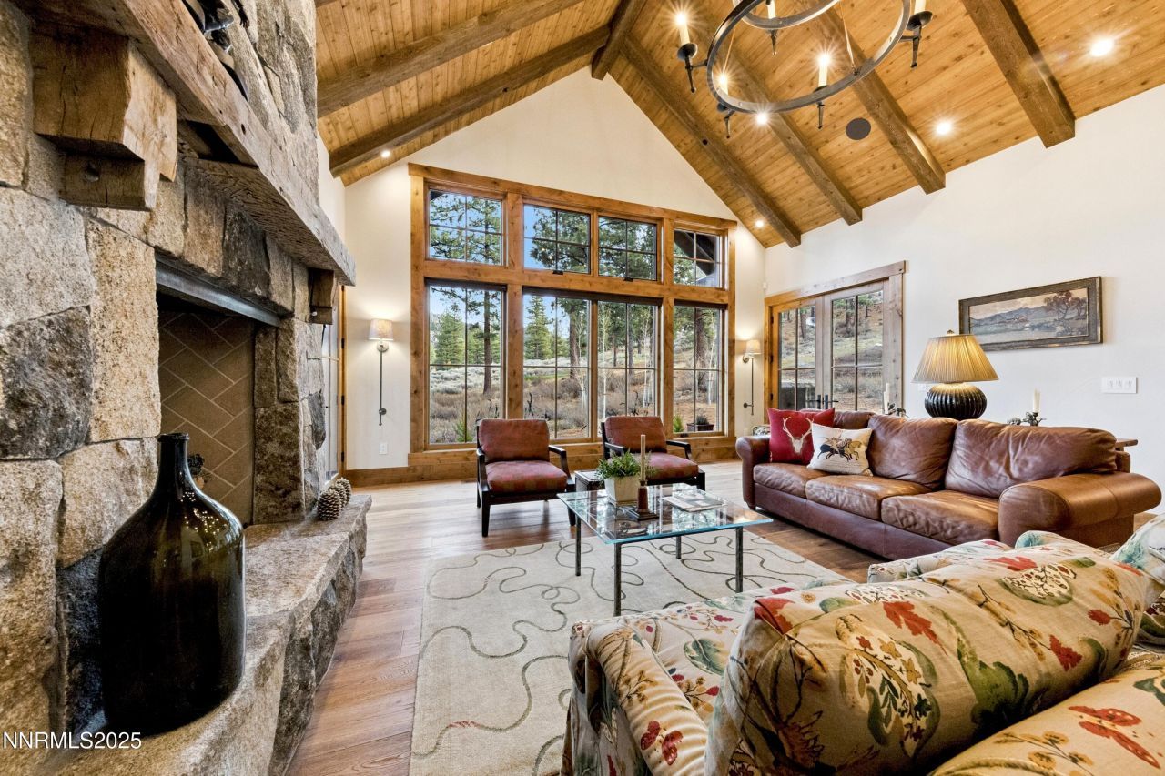 261 Redding Way, Carson City, NV 89705 Photo