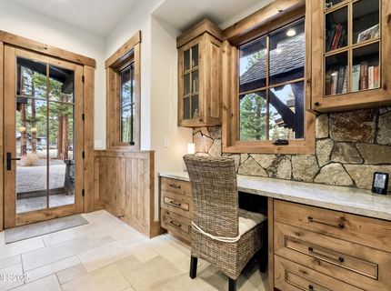 261 Redding Way, Carson City, NV 89705 Photo