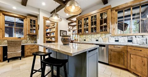 261 Redding Way, Carson City, NV 89705 Photo