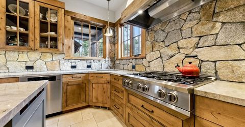 261 Redding Way, Carson City, NV 89705 Photo