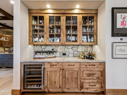 261 Redding Way, Carson City, NV 89705 Photo