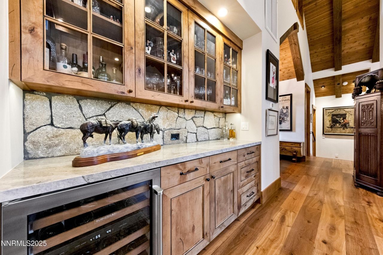 261 Redding Way, Carson City, NV 89705 Photo