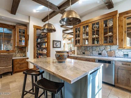 261 Redding Way, Carson City, NV 89705 Photo
