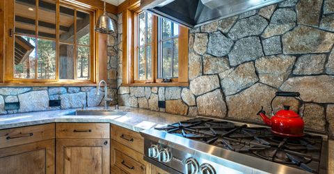 261 Redding Way, Carson City, NV 89705 Photo