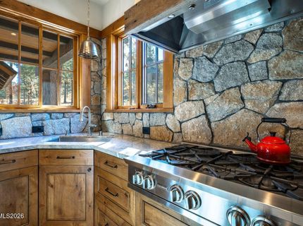 261 Redding Way, Carson City, NV 89705 Photo