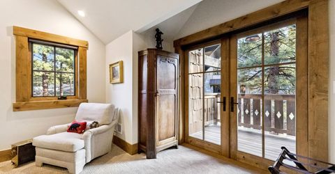 261 Redding Way, Carson City, NV 89705 Photo