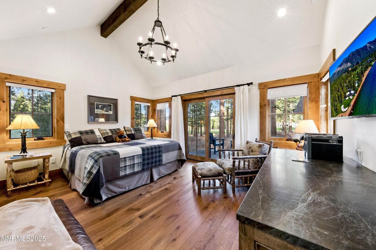 261 Redding Way, Carson City, NV 89705 Photo