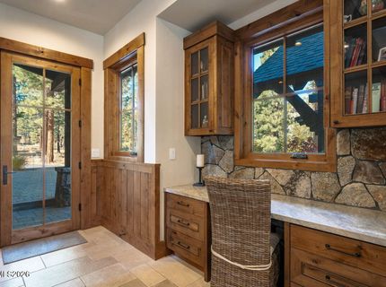 261 Redding Way, Carson City, NV 89705 Photo