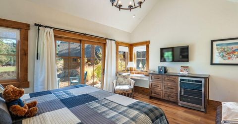 261 Redding Way, Carson City, NV 89705 Photo