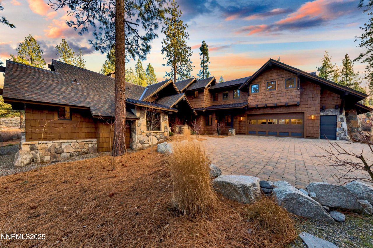 261 Redding Way, Carson City, NV 89705 Photo