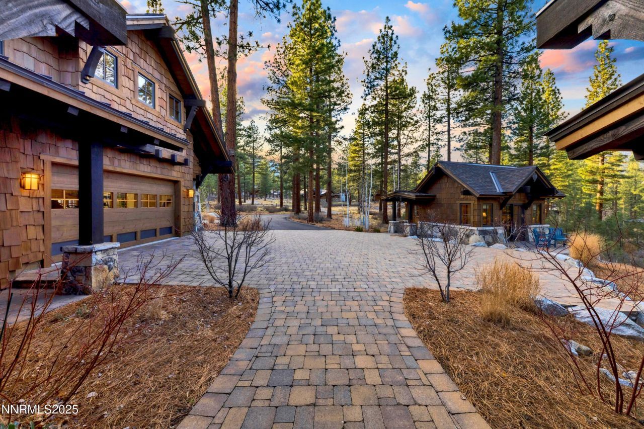 261 Redding Way, Carson City, NV 89705 Photo