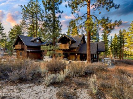 261 Redding Way, Carson City, NV 89705 Photo