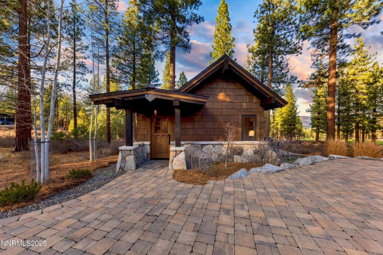 261 Redding Way, Carson City, NV 89705 Photo