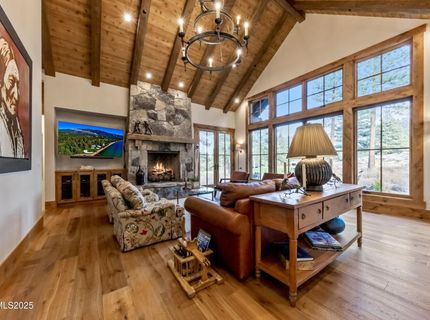 261 Redding Way, Carson City, NV 89705 Photo