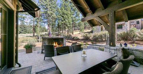 261 Redding Way, Carson City, NV 89705 Photo