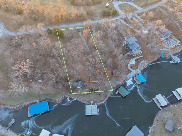 156 Barracuda Road, Gallatin, MO 64640