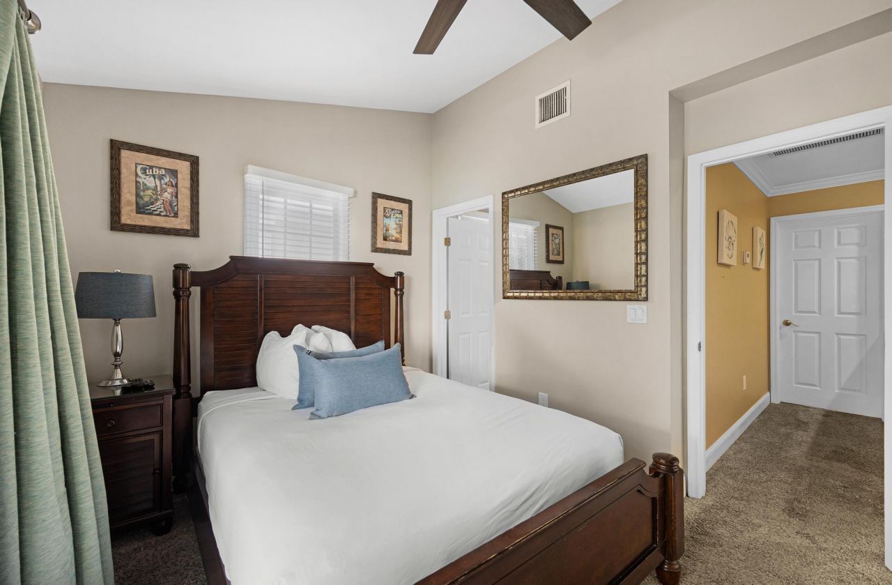 7075 Hawks Cay Boulevard, Duck, FL 33050 Photo