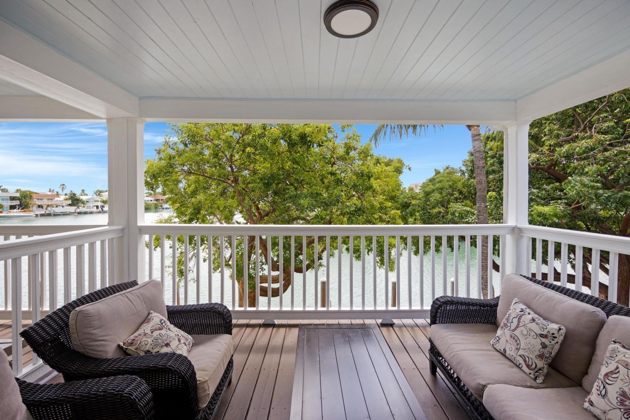 7075 Hawks Cay Boulevard, Duck, FL 33050 Photo