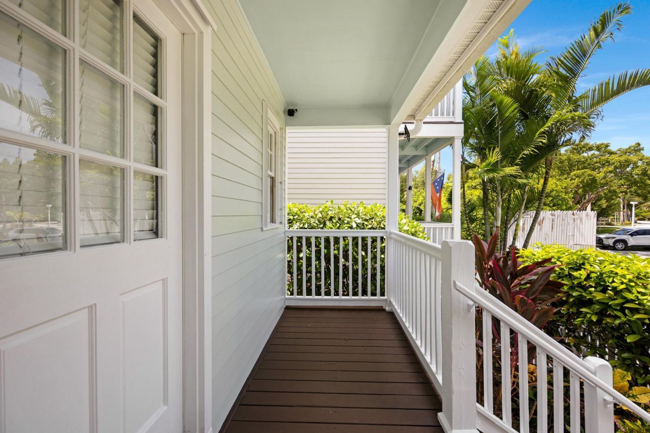 7075 Hawks Cay Boulevard, Duck, FL 33050 Photo