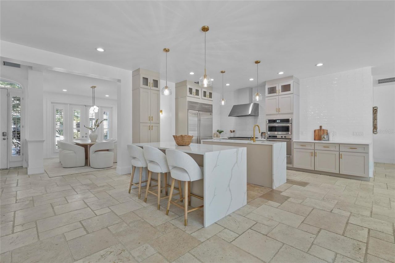 1826 Boyce Street, Sarasota, FL 34239 Photo