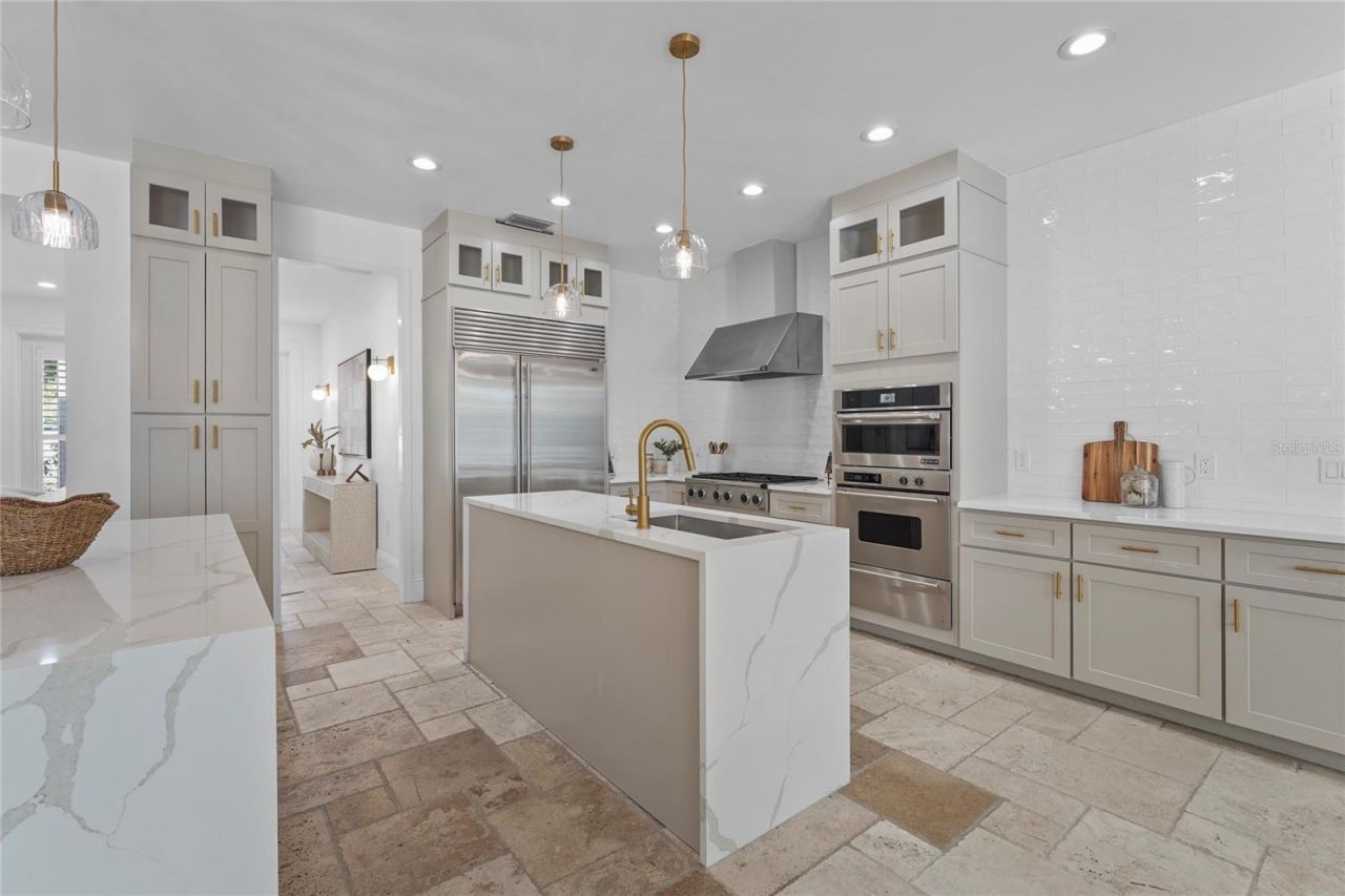 1826 Boyce Street, Sarasota, FL 34239 Photo