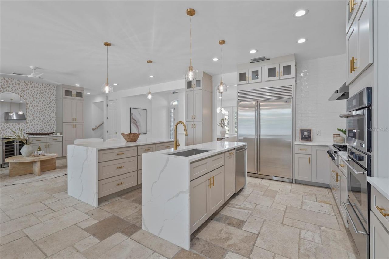 1826 Boyce Street, Sarasota, FL 34239 Photo